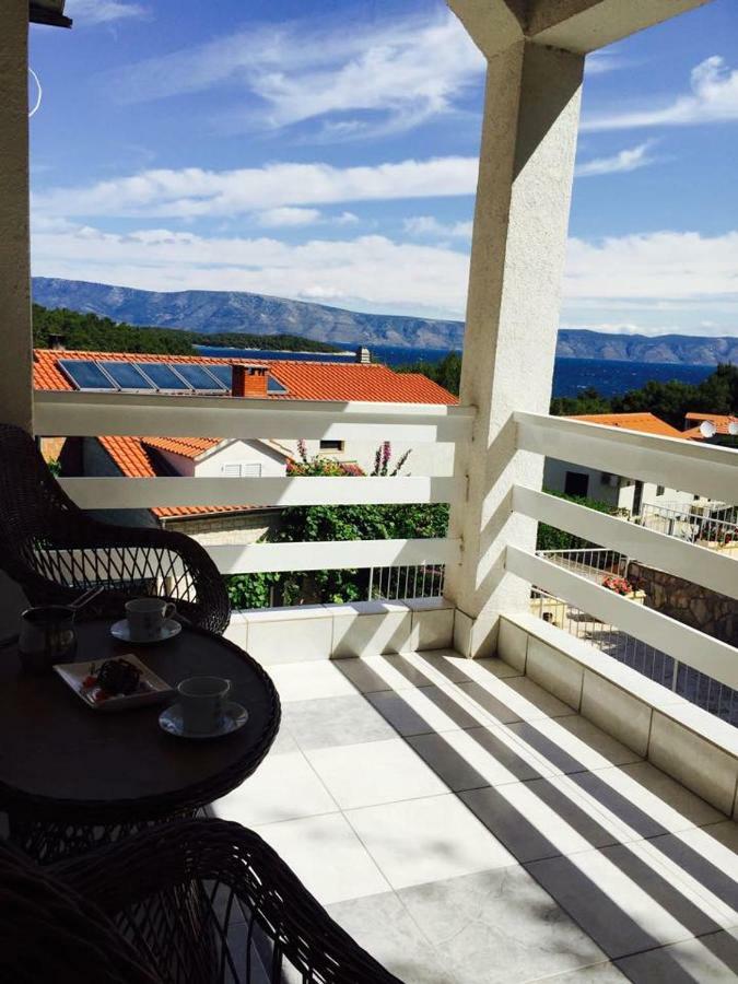 Apartment Seaview Jelsa Racic ภายนอก รูปภาพ